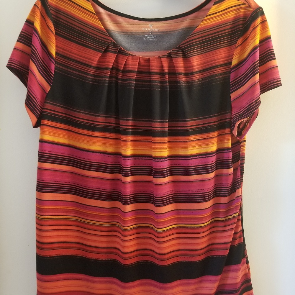 Casual office wear; Petite Large wears like a medi